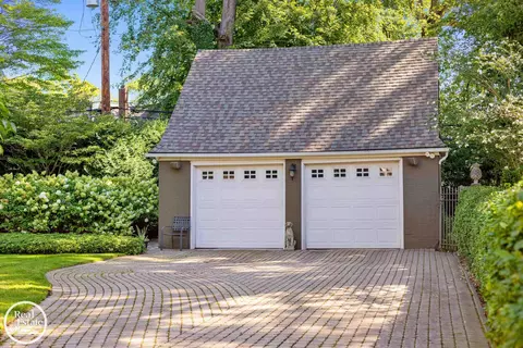1012 Kensington, Grosse Pointe Park, MI 48230 photo 75