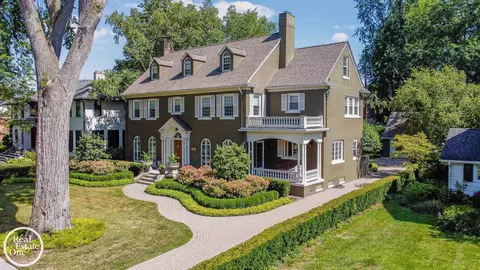 1012 Kensington, Grosse Pointe Park, MI 48230 photo 89