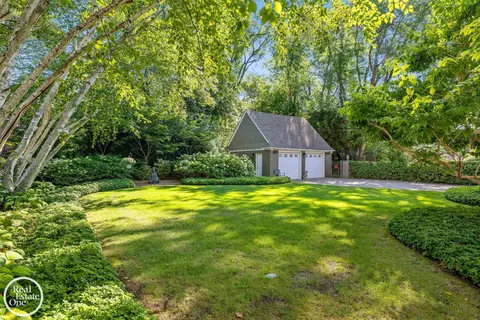 1012 Kensington, Grosse Pointe Park, MI 48230 photo 82