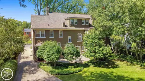 1012 Kensington, Grosse Pointe Park, MI 48230 photo 92