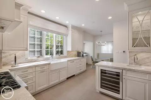 1012 Kensington, Grosse Pointe Park, MI 48230 photo 21