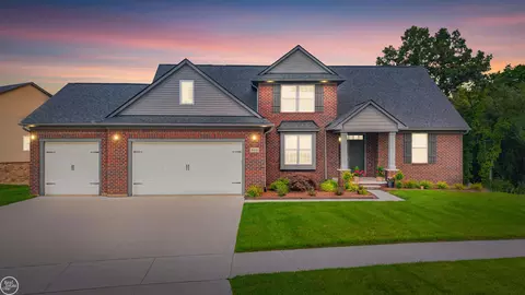 539 Tullamore, Oxford, MI 48371