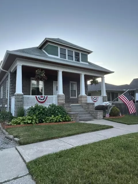 1404 S Warner, Bay City, MI 48706
