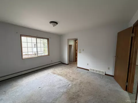Bedroom - 5343 E M94, Munising, MI 49862 photo 3 of 7