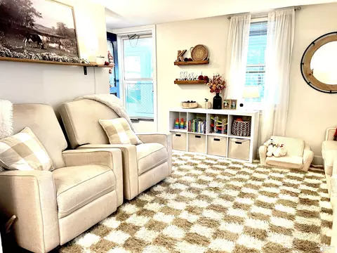 Living - 421 E 3rd, Monroe, MI 48161 photo 1 of 2