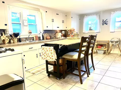 Kitchen - 421 E 3rd, Monroe, MI 48161 photo 1 of 3