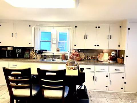 Kitchen - 421 E 3rd, Monroe, MI 48161 photo 3 of 3