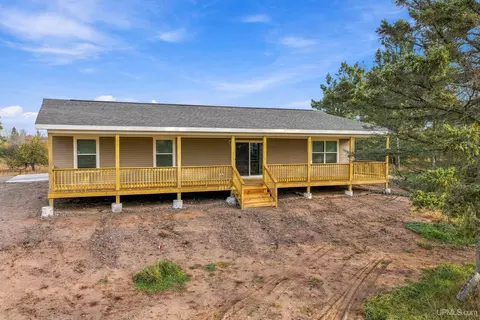 Exterior - 8132 School 16th, Rapid River, MI 49878 photo 1 of 2