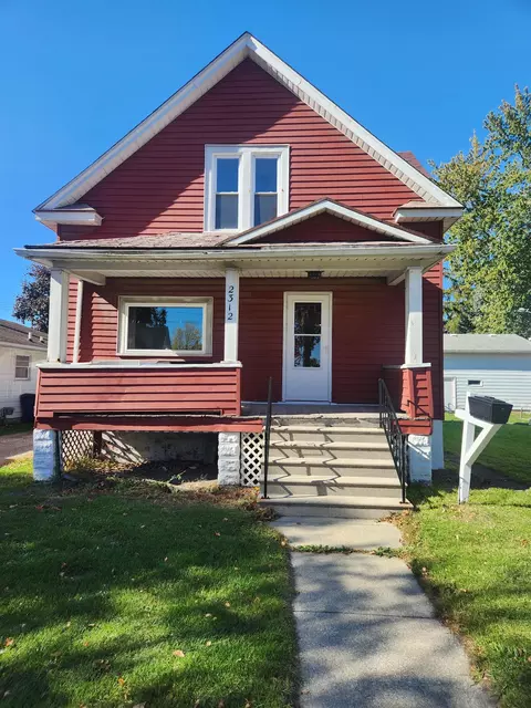 2312 Broadway, Bay City, MI 48708