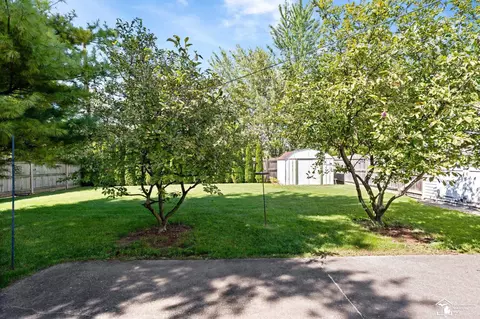 Exterior - 1341 John L, Monroe, MI 48162 photo 3 of 6