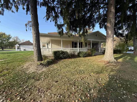 Exterior - 52601 Base, New Baltimore, MI 48047 photo 2 of 26
