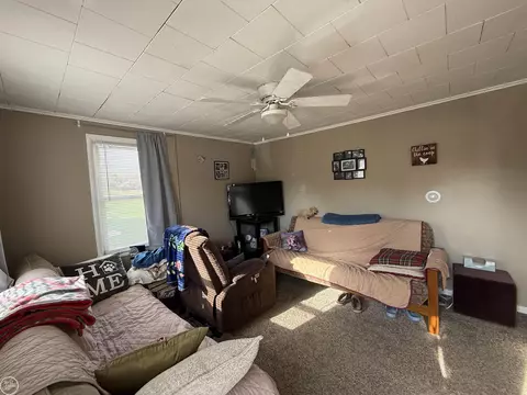 Living - 52601 Base, New Baltimore, MI 48047 photo 6 of 10