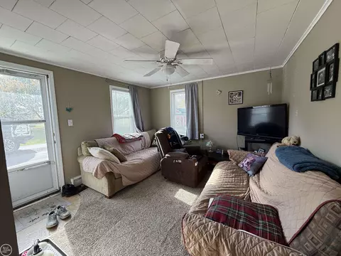 Living - 52601 Base, New Baltimore, MI 48047 photo 7 of 10