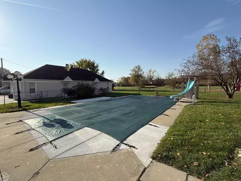 Exterior - 52601 Base, New Baltimore, MI 48047 photo 21 of 26