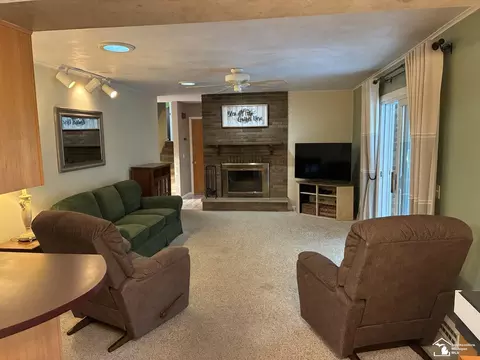 Living - 7445 Tarra, Temperance, MI 48182 photo 2 of 4