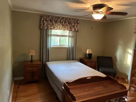 Bedroom - 7445 Tarra, Temperance, MI 48182 photo 1 of 3