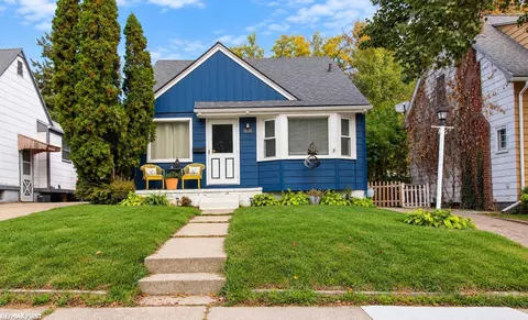 986 Argyle, Pontiac, MI 48341