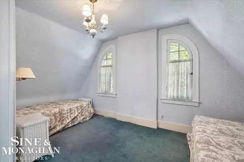 Bedroom - 865 Bedford, Grosse Pointe Park, MI 48230 photo 5 of 6