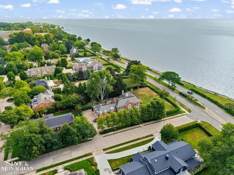 View/Area - 20 Lakecrest, Grosse Pointe Farms, MI 48236 photo 7 of 17