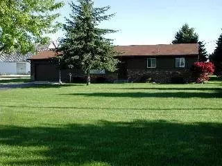 250 E Dean, Temperance, MI 48182 photo 1