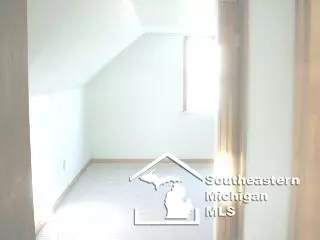 559 Erie, Temperance, MI 48182 photo 4