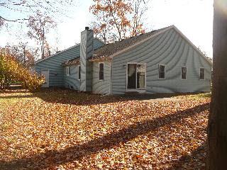 8737 Tanglewood, Temperance, MI 48182 photo 2