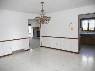 8737 Tanglewood, Temperance, MI 48182 photo 4