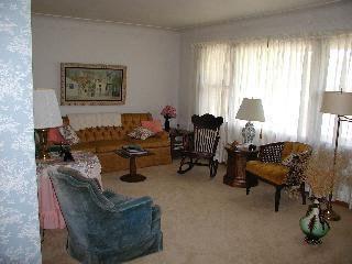 625 Maple, Monroe, MI 48162 photo 2