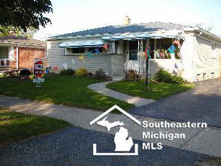230 Theodore Dr, Monroe, MI 48162 photo 7