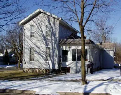 1234 Maple, Jackson, MI 49203 photo 1