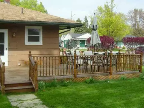 477 Everett, Milan, MI 48160 photo 7