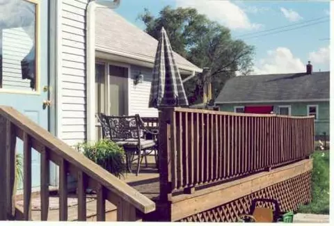 1120 Knapp, Jackson, MI 49203 photo 2