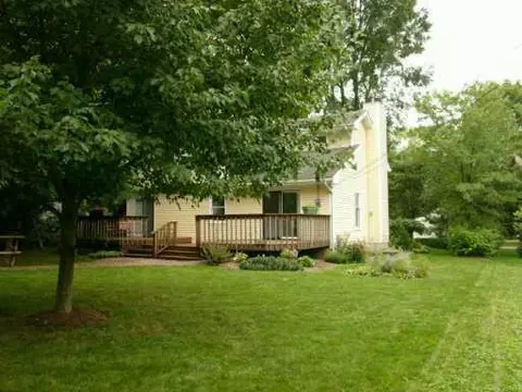 809 Barton, Ann Arbor, MI 48105 photo 3