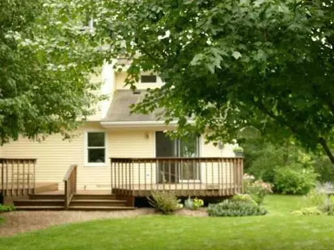 809 Barton, Ann Arbor, MI 48105 photo 4