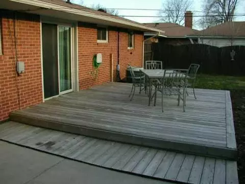 4964 Hayes, Wayne, MI 48184 photo 2