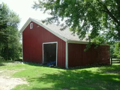 6134 Wolf Lake Rd, Napoleon, MI 49261 photo 3