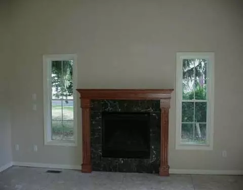 616 N Evans, Tecumseh, MI 49286 photo 4