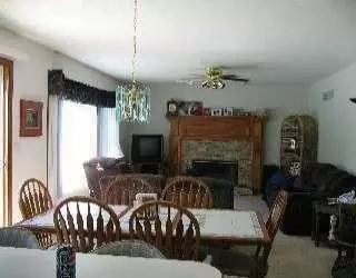 335 Ave De Lafayette, Monroe, MI 48162 photo 2