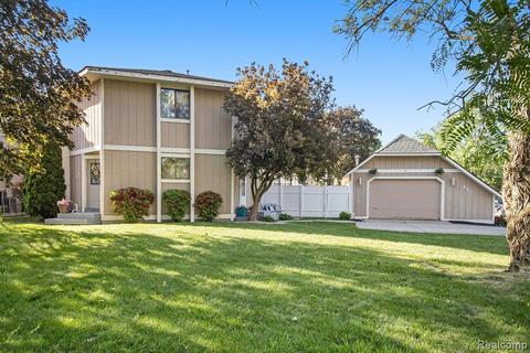 413 Maple, Linden, MI 48451 photo 1