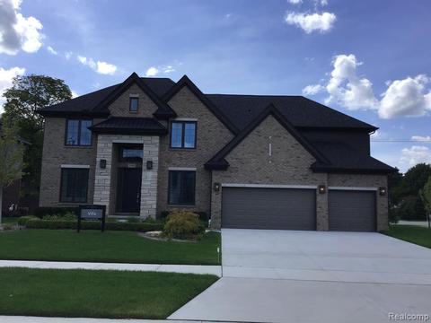 3880 Macaw, Troy, MI 48083 photo 1