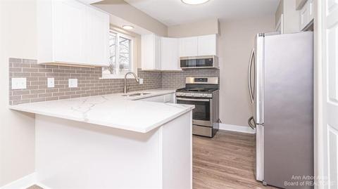 253 Sheffield, Saline, MI 48176 photo 9