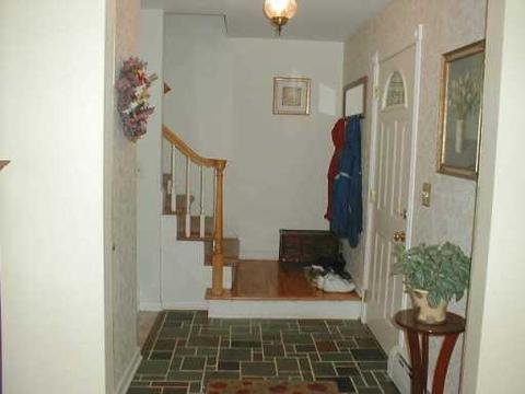 6915 Benn, Jackson, MI 49201 photo 3