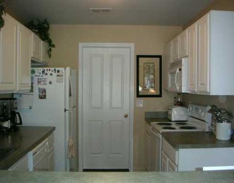 4227 Berkeley, Canton, MI 48188 photo 3