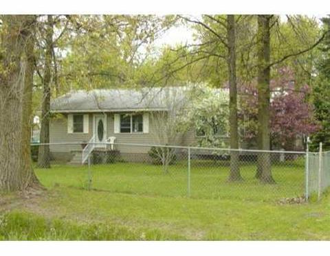 44964 Harris, Belleville, MI 48111 photo 1