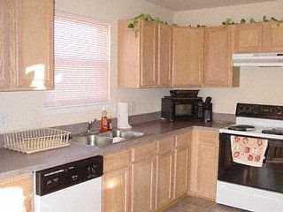 38289 Mcdonald, Romulus, MI 48174 photo 2