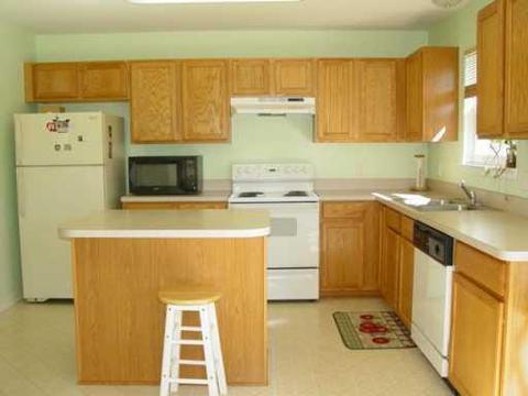 38951 Commons, Romulus, MI 48174 photo 2