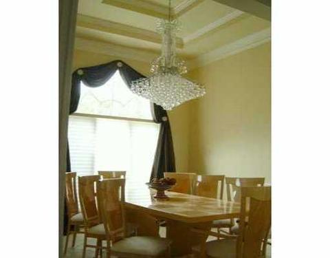 3388 W Maple, Wixom, MI 48393 photo 4
