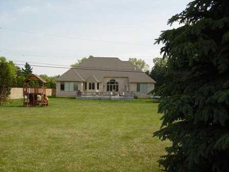 3388 W Maple, Wixom, MI 48393 photo 2