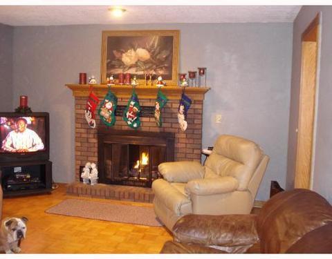 714 Sunset, Tecumseh, MI 49286 photo 4
