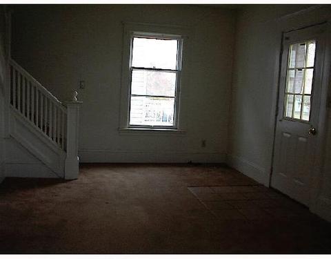 508 Oakhill, Jackson, MI 49201 photo 2